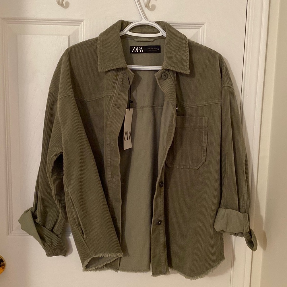 ZARA small short corduroy oversized shirt with pocket - khaki green